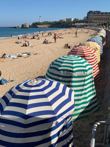 Waikiki Appartement Biarritz Buitenkant foto